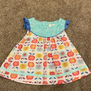 Matilda Jane size 4 Apple 🍎 top